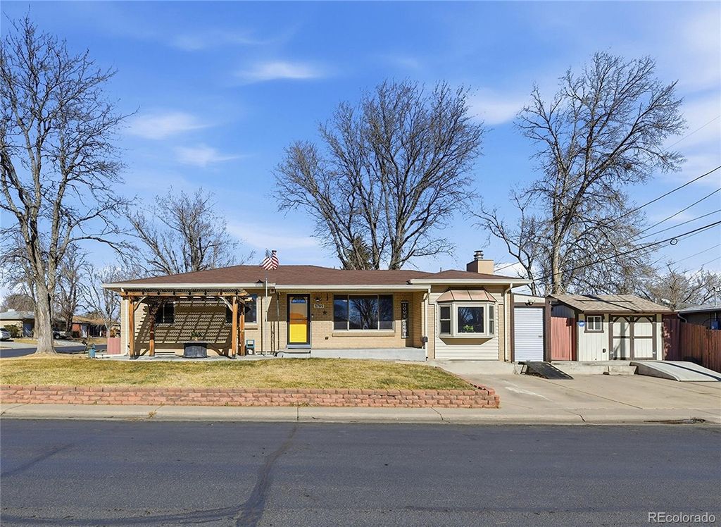 Photo of 5785 W Arkansas Avenue, Lakewood, CO 80232 (MLS # 2681706)