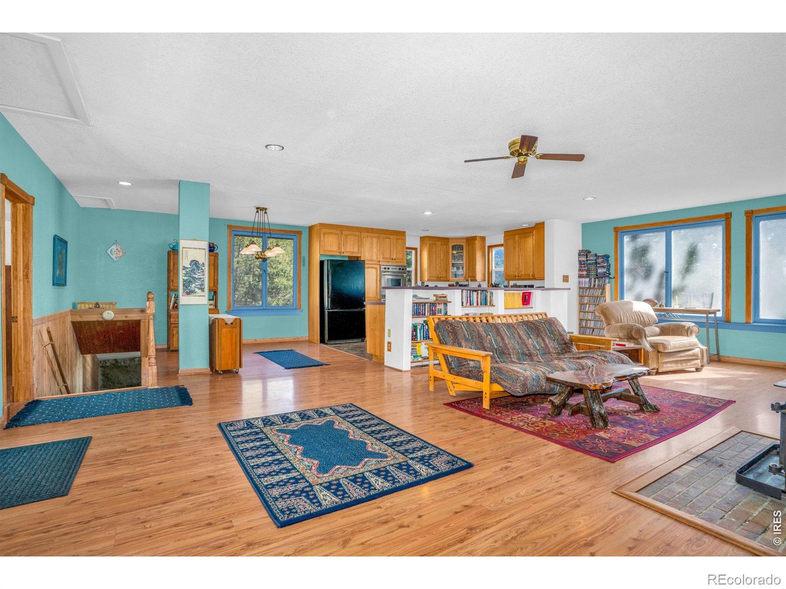 527 Hemlock Drive