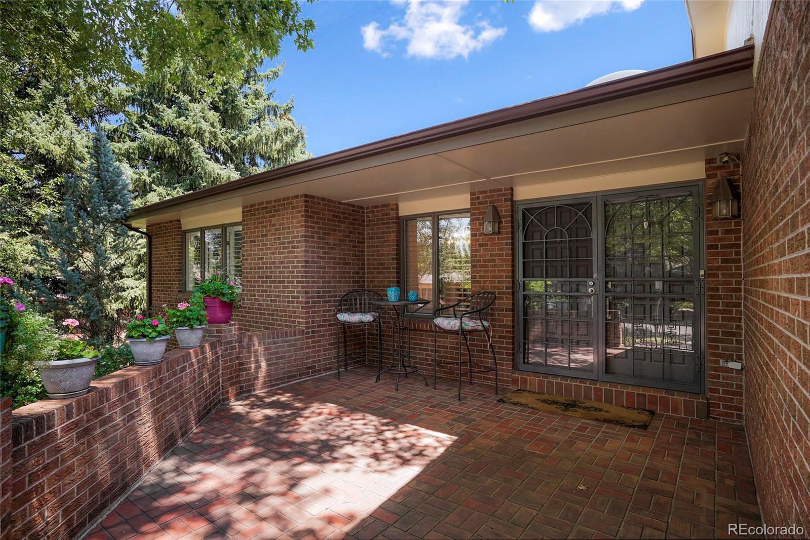 2615 Oak Drive 30