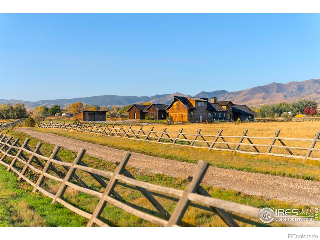 Photo of 5336 Caribou Springs Trail, Longmont, CO 80503 (MLS # IR1051450)