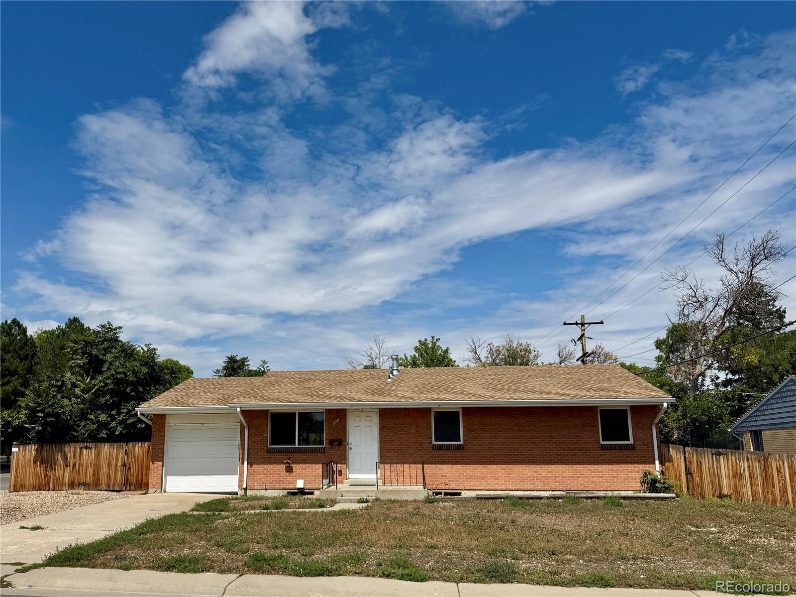 1161 Dakin Street