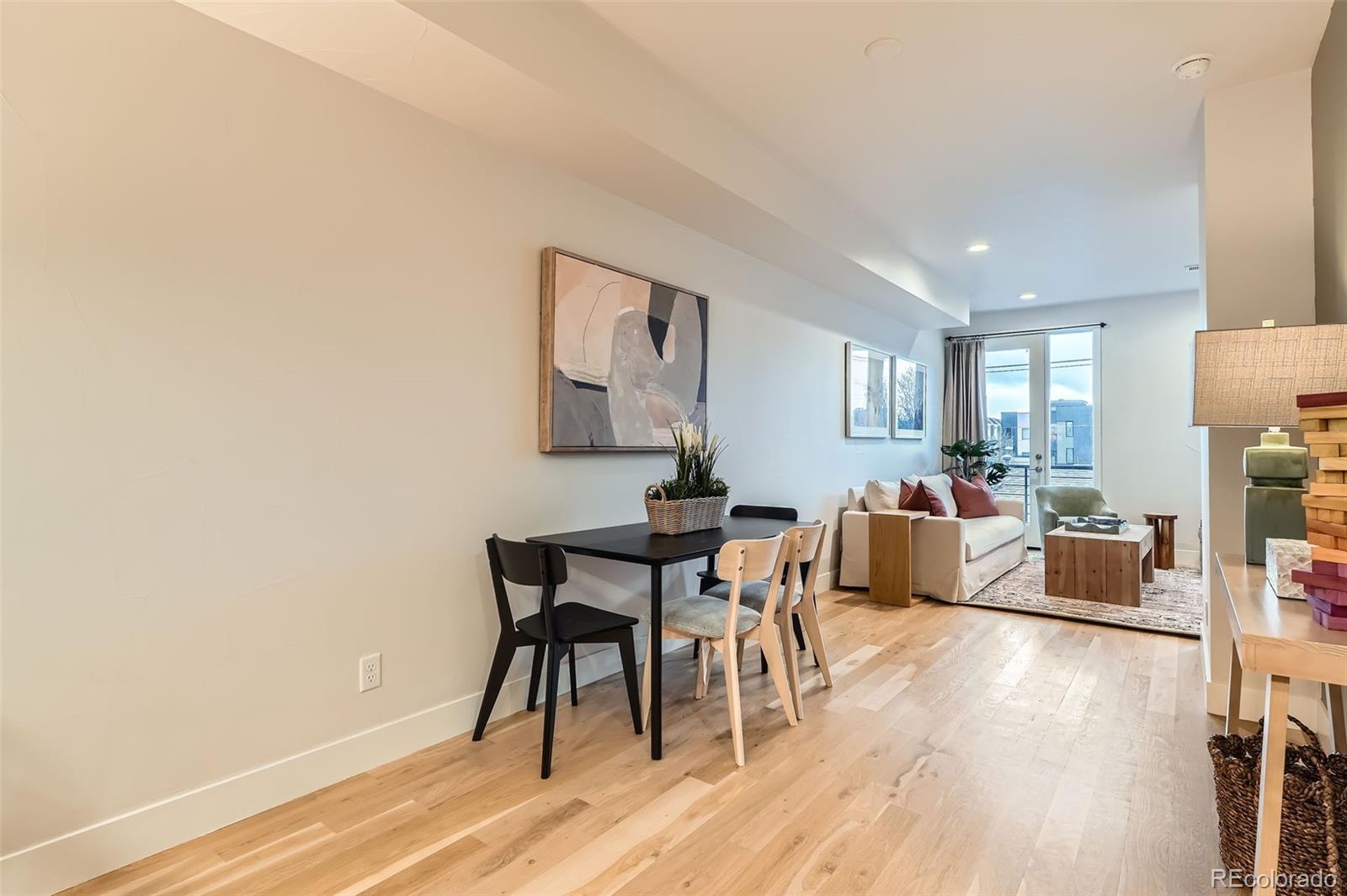 1810 Irving Street 4