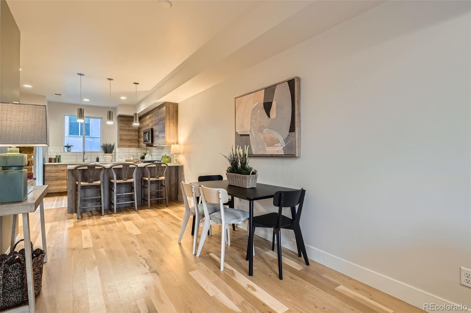 1810 Irving Street 4