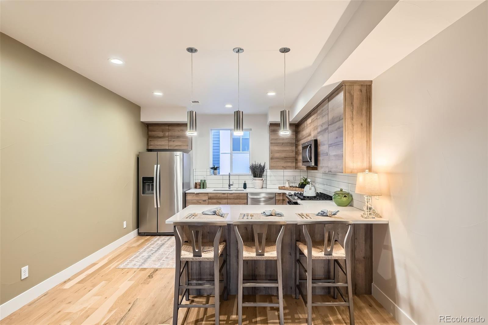 1810 Irving Street 4