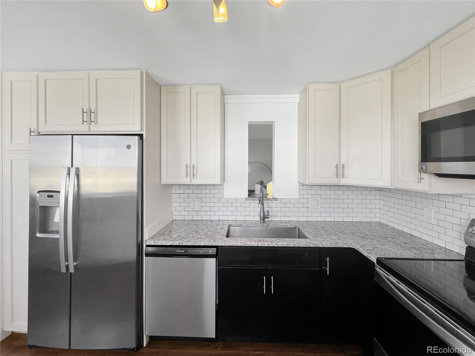 909 N Lafayette Street 304