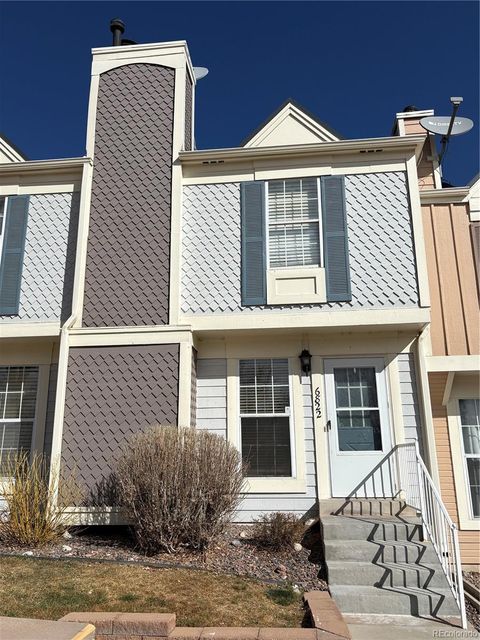 Photo of 6822 S Independence Street, Littleton, CO 80128 (MLS # 8291436)