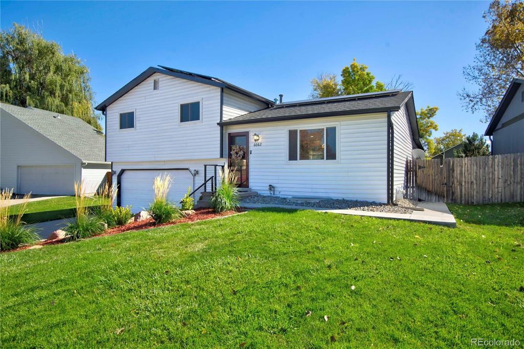 Photo of 6062 S Dudley Way, Littleton, CO 80123 (MLS # 8050933)