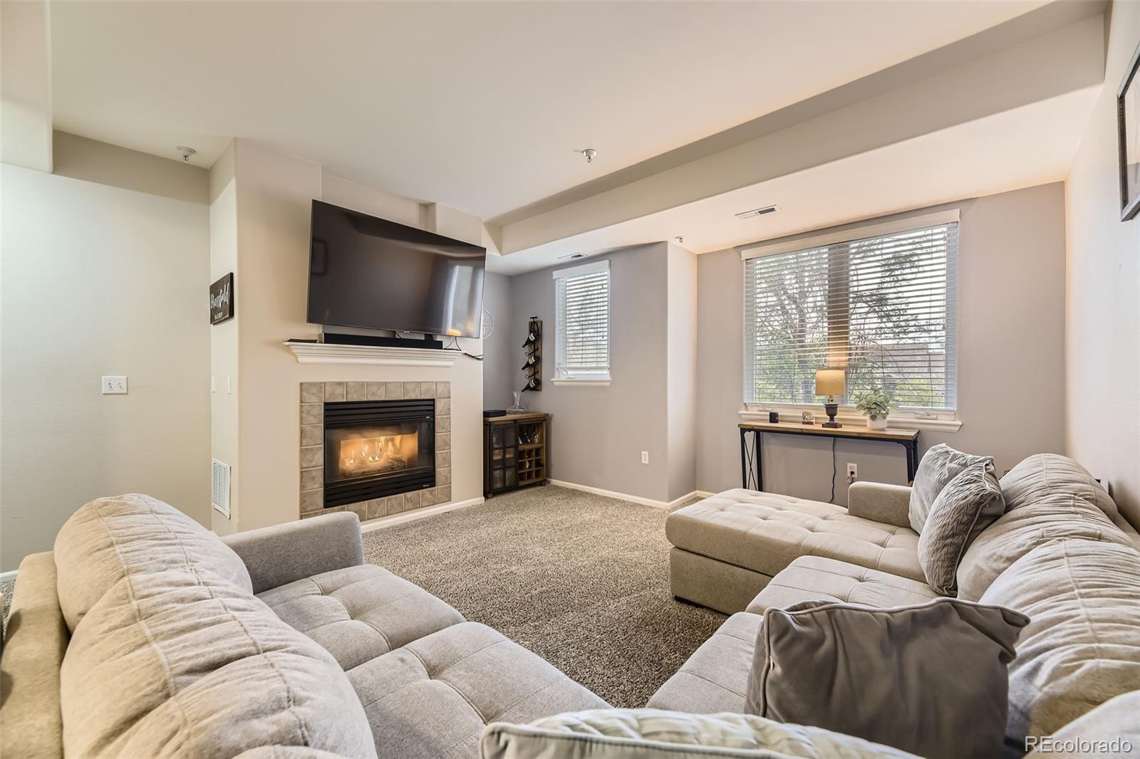 2951 W Riverwalk Circle N, Littleton, CO, 80123 4 2951 W Riverwalk Circle N