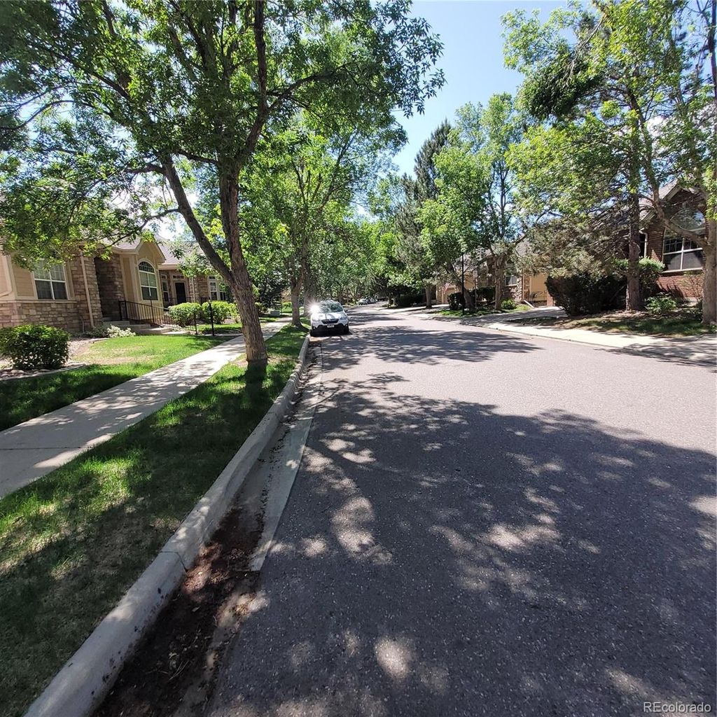 Photo of 1677 Metropolitan Drive, Longmont, CO 80504 (MLS # 5884188)