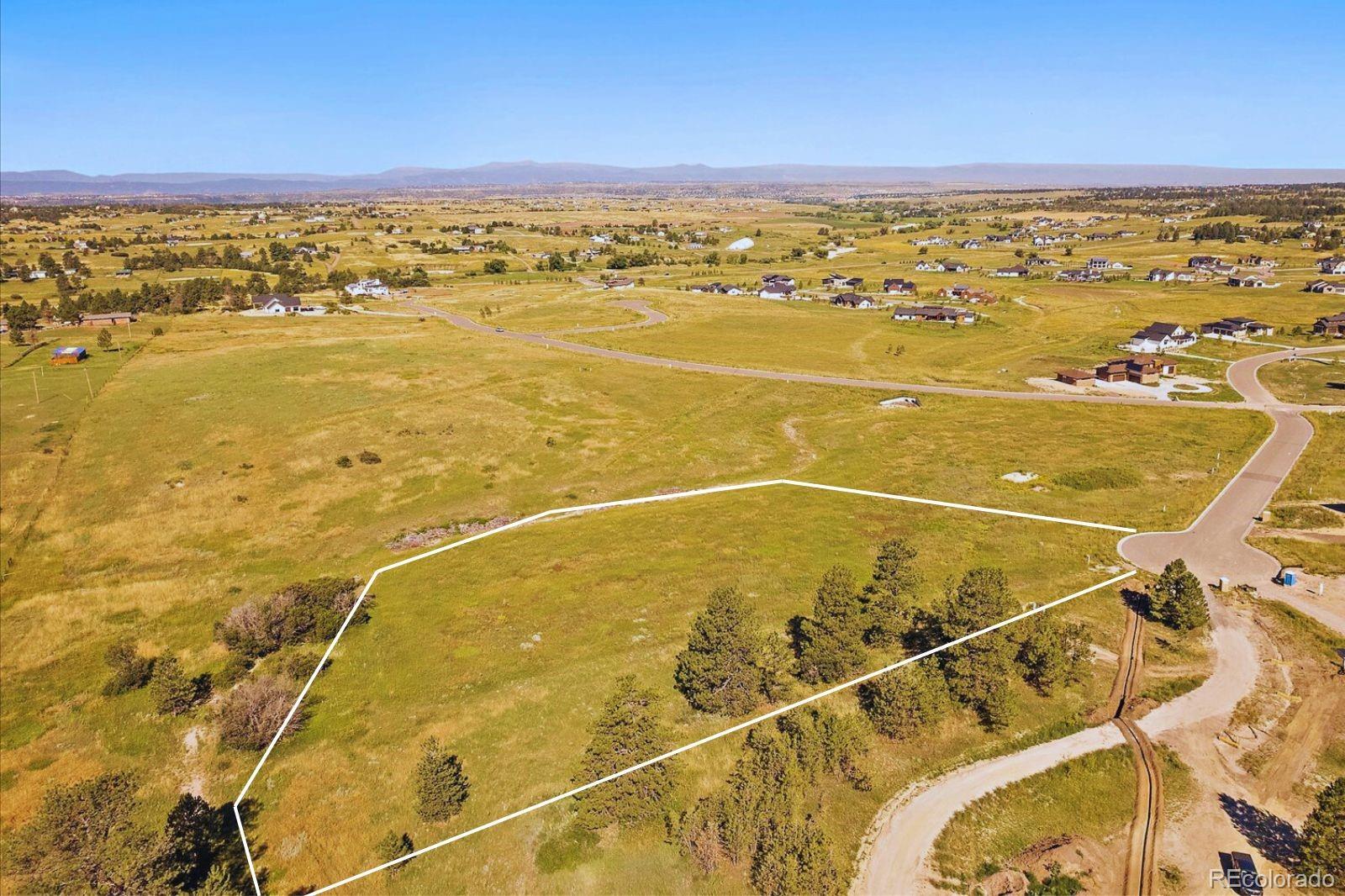 2379 Fox View Trail