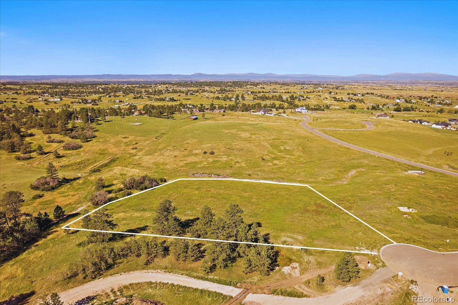 2379 Fox View Trail