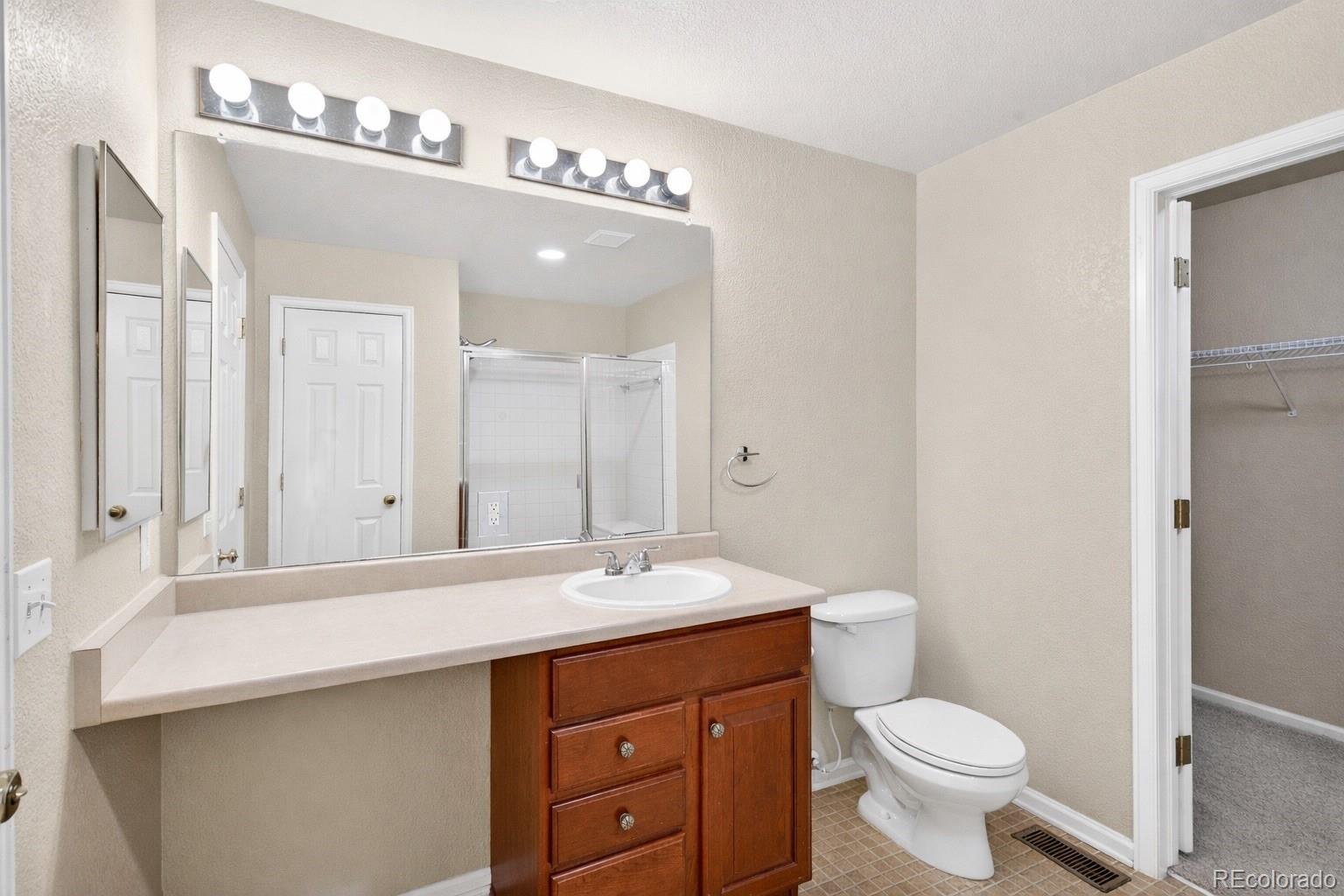 4440 S Johnson Court