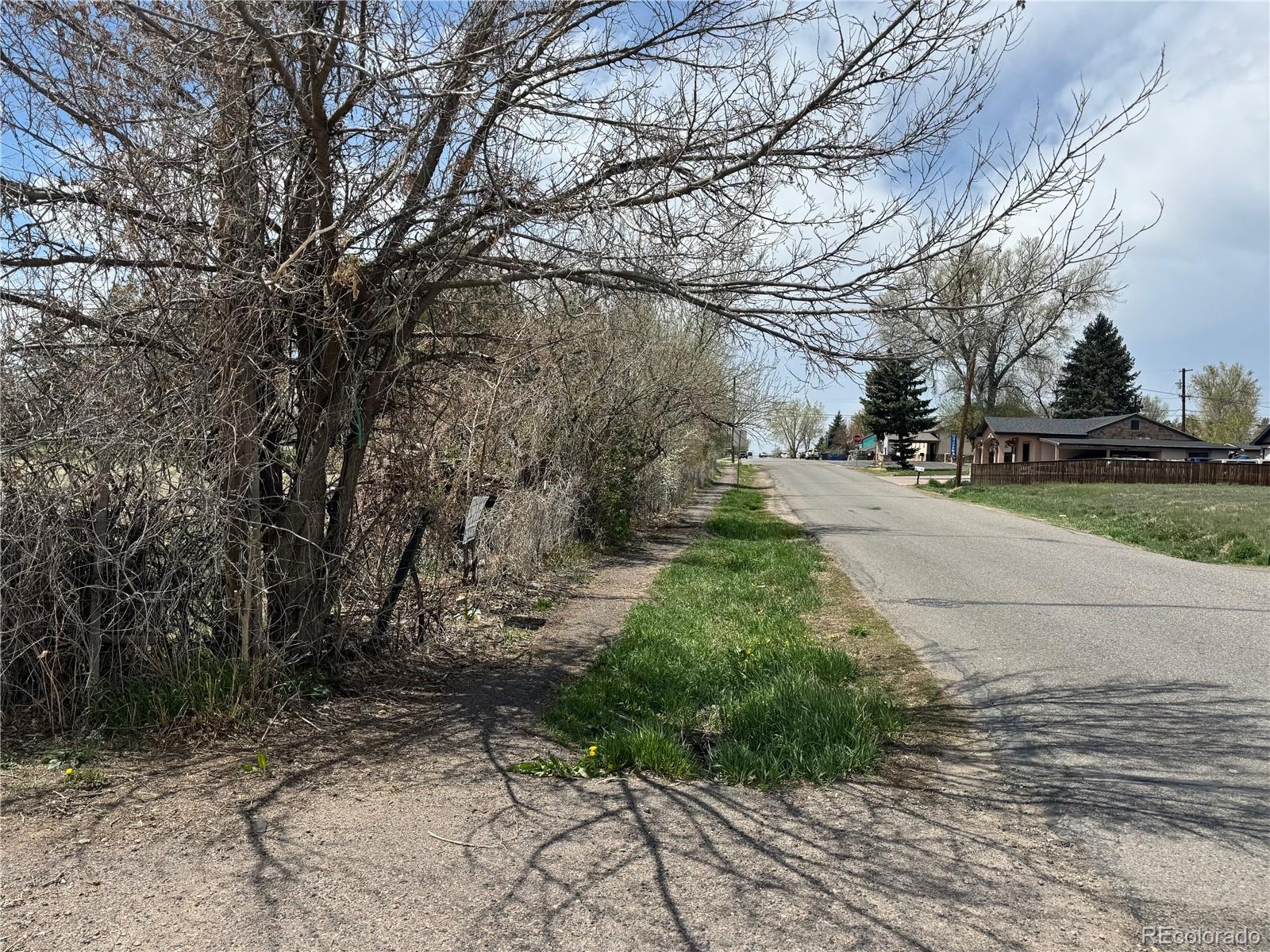 1960 Altura Boulevard