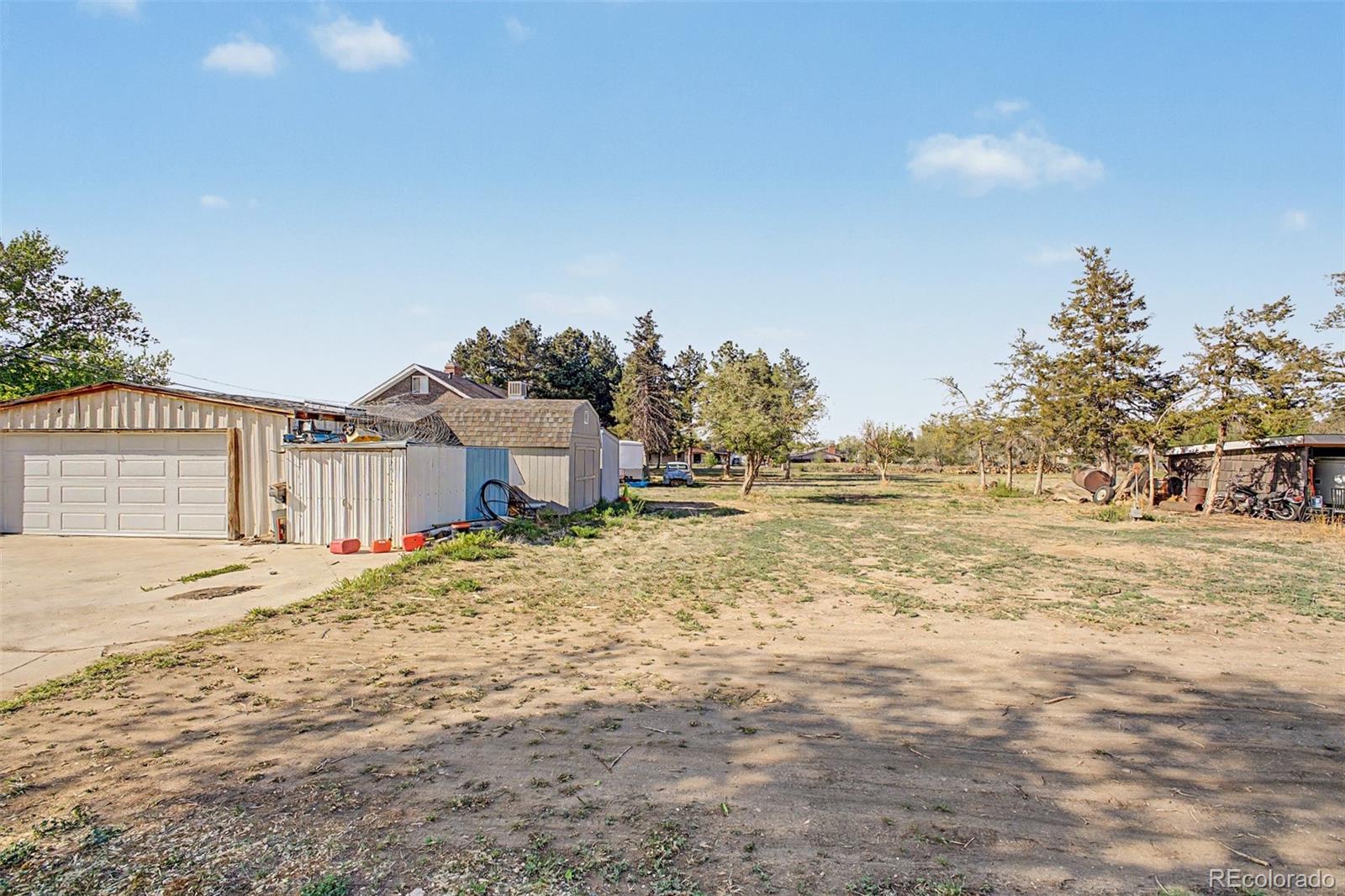 1960 Altura Boulevard