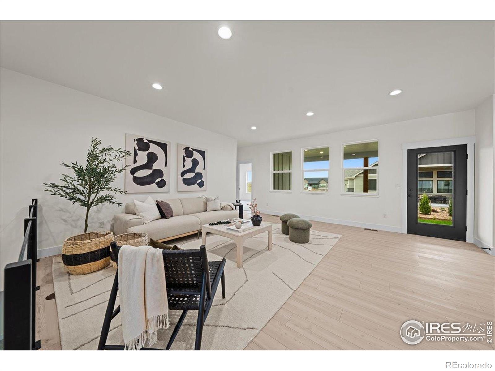 1277 Eliza Avenue