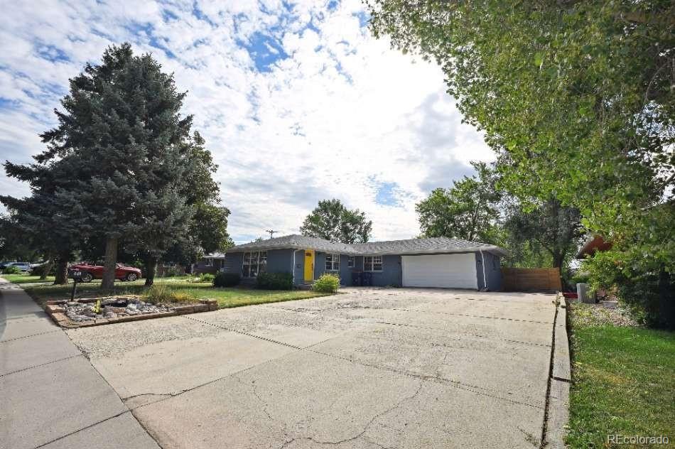 640 Kalmia Way