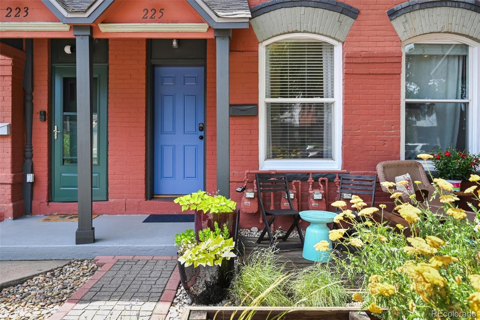 225 Inca Street