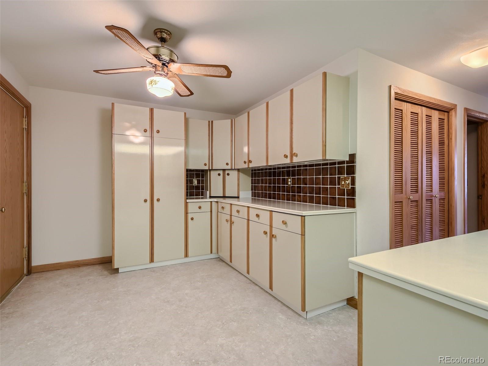 Photo 14 of 40 of 1900 E Girard Place 703 condo