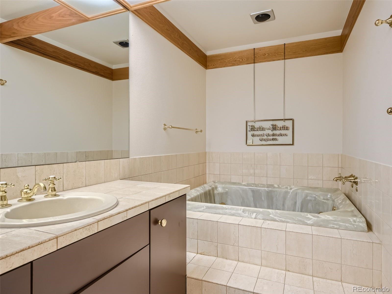 Photo 16 of 40 of 1900 E Girard Place 703 condo