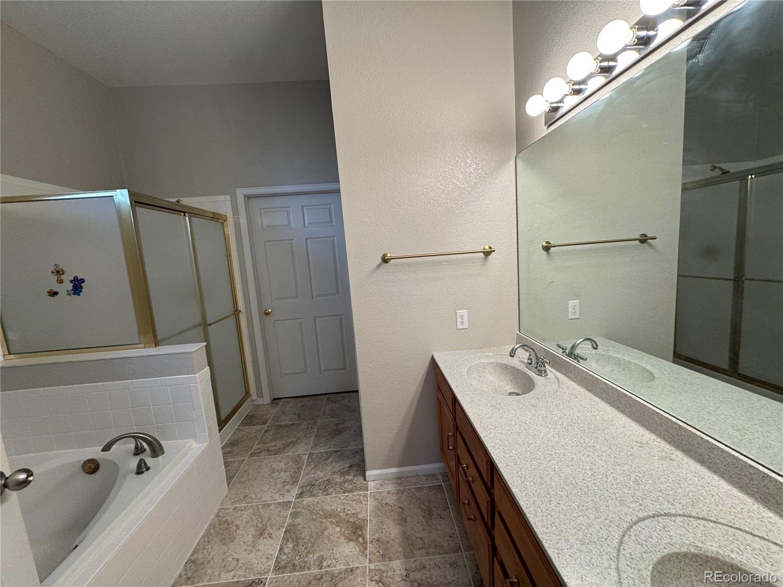 9806 Hooker Court