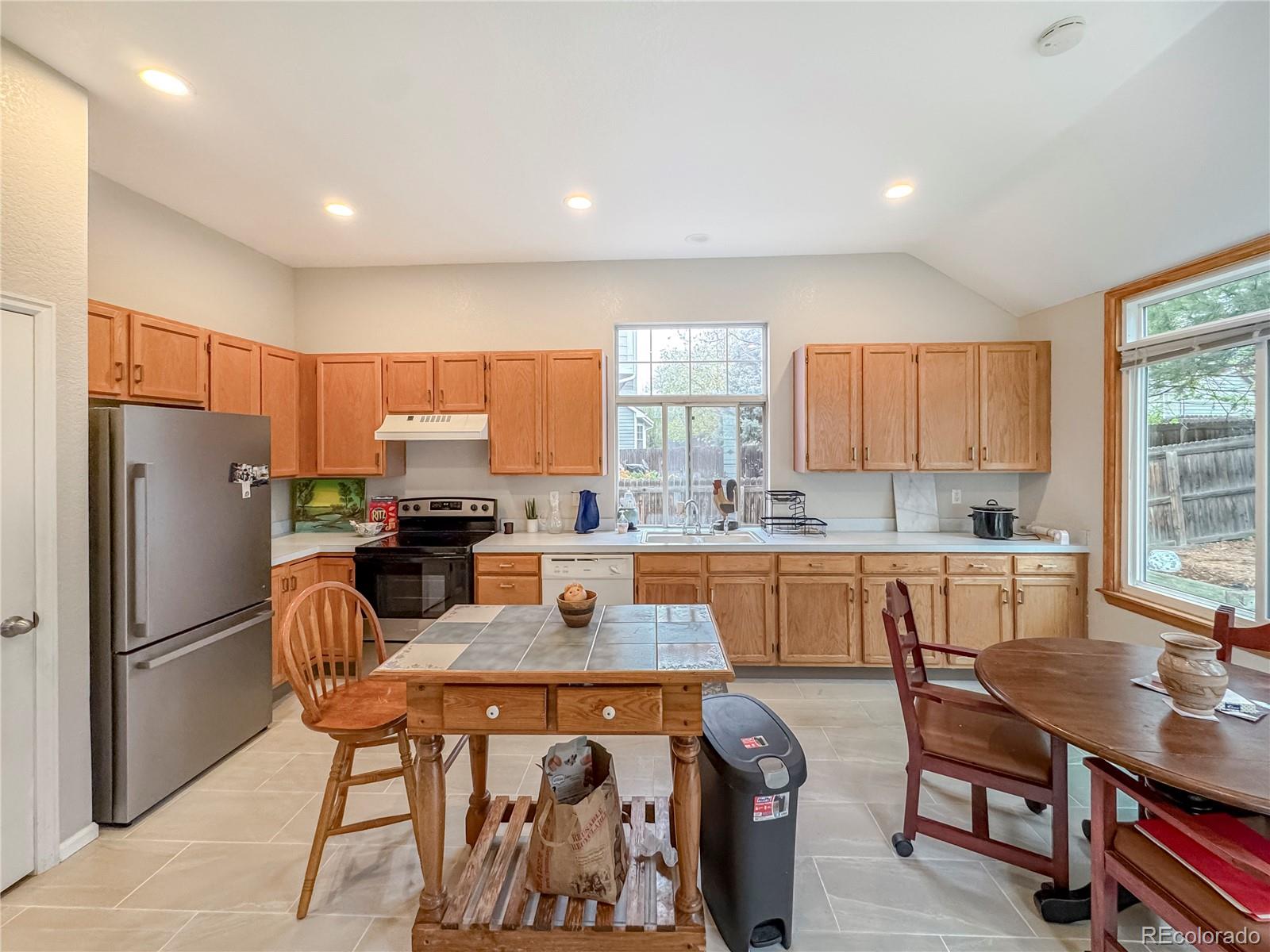 9806 Hooker Court