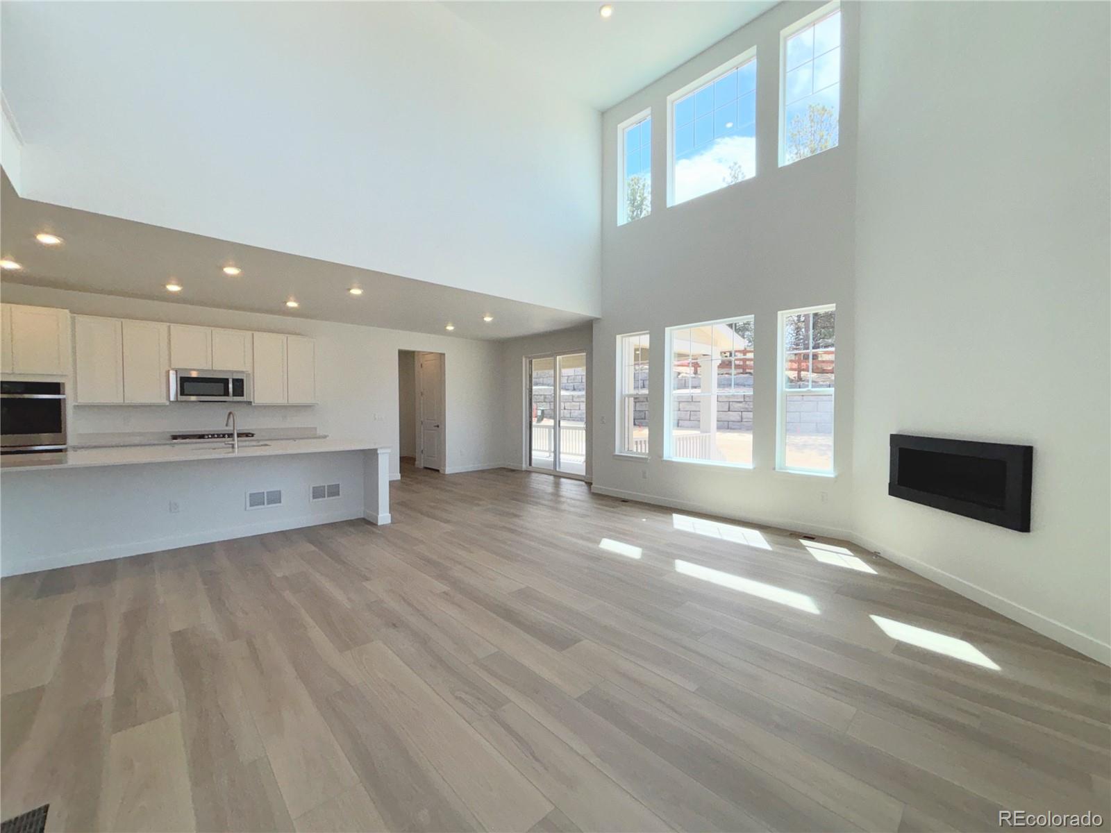 24674 E Kettle Court