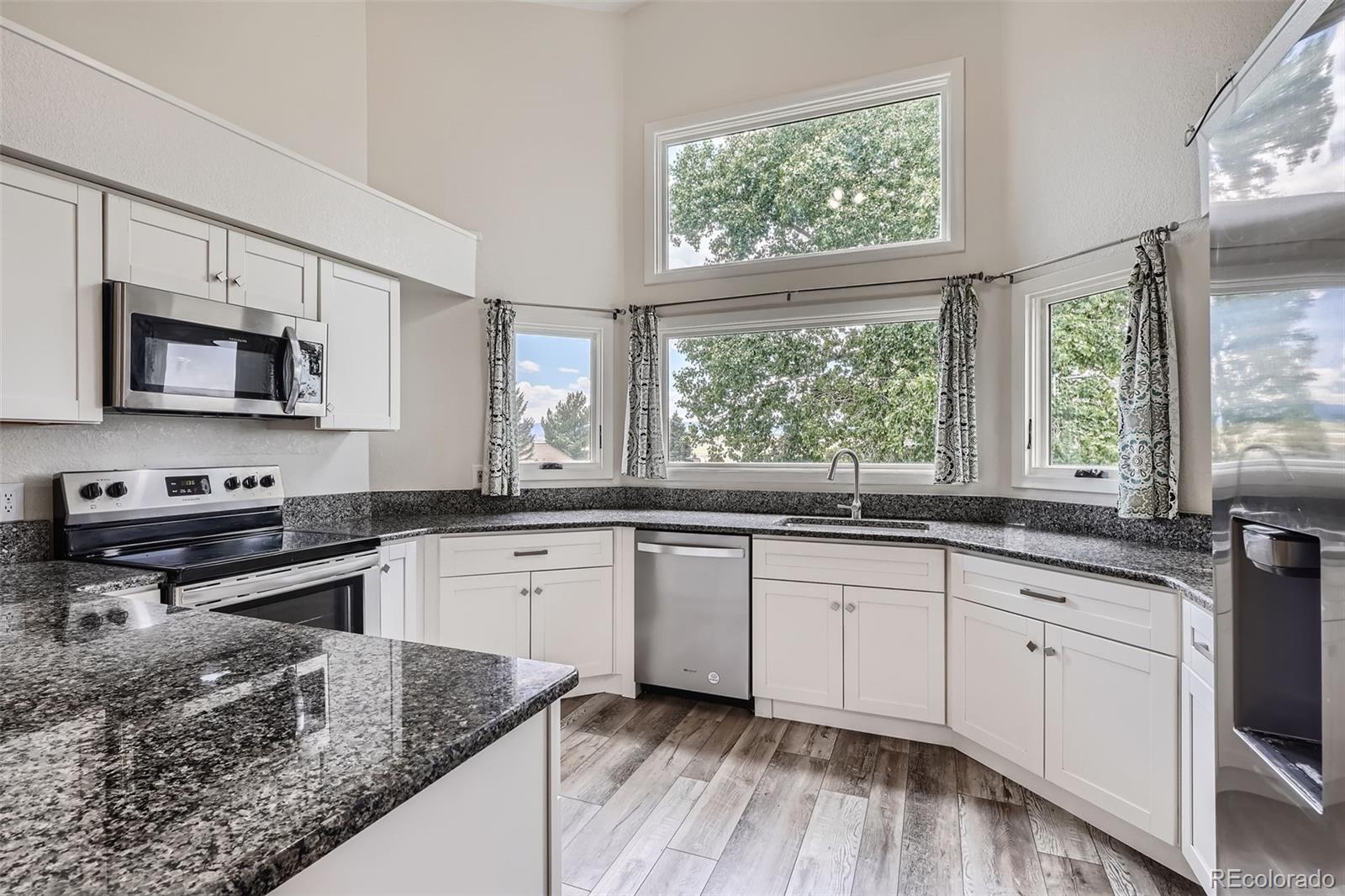 187 W Prestwick Court