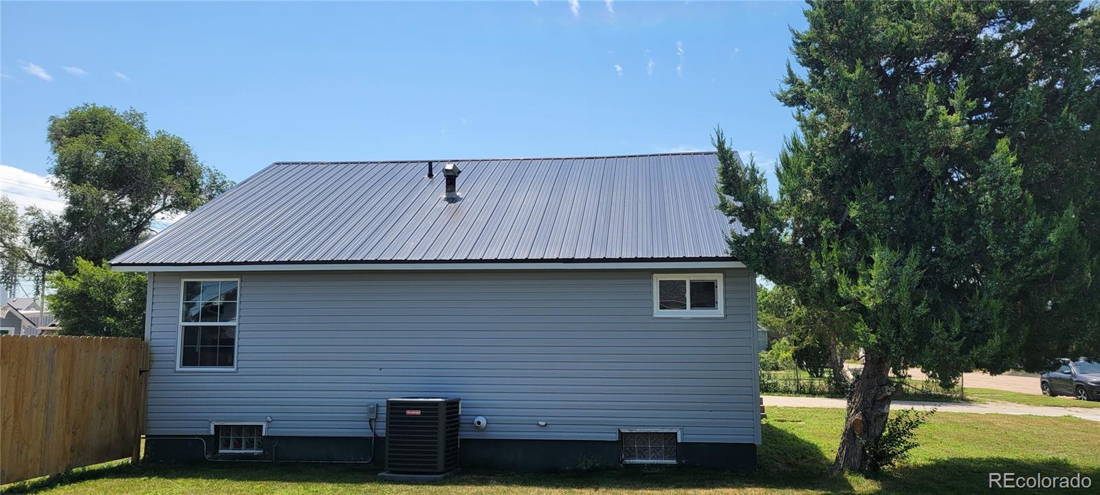 208 5th Street