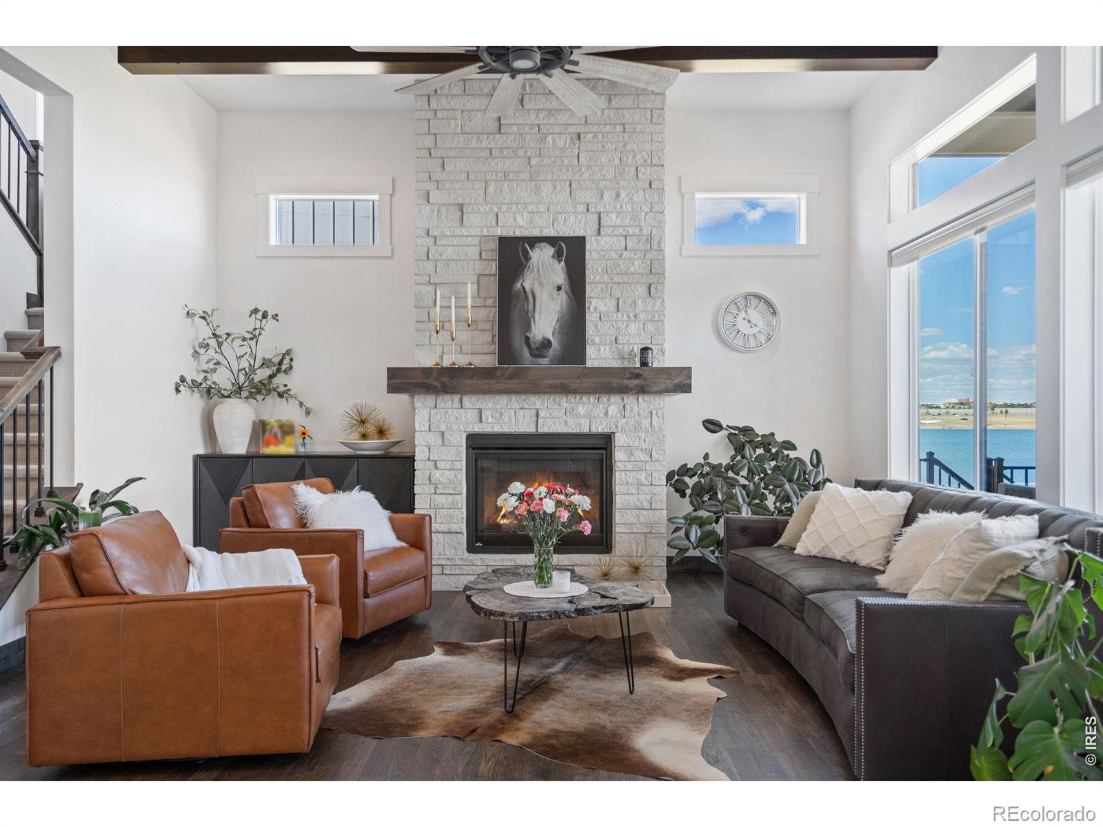 2922 Lake Verna Drive