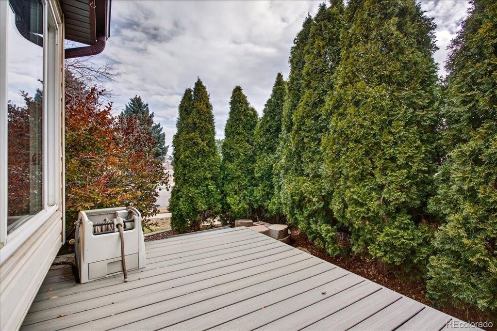 Photo of 10805 W Alamo Place, Littleton, CO 80127 (MLS # 2728703)