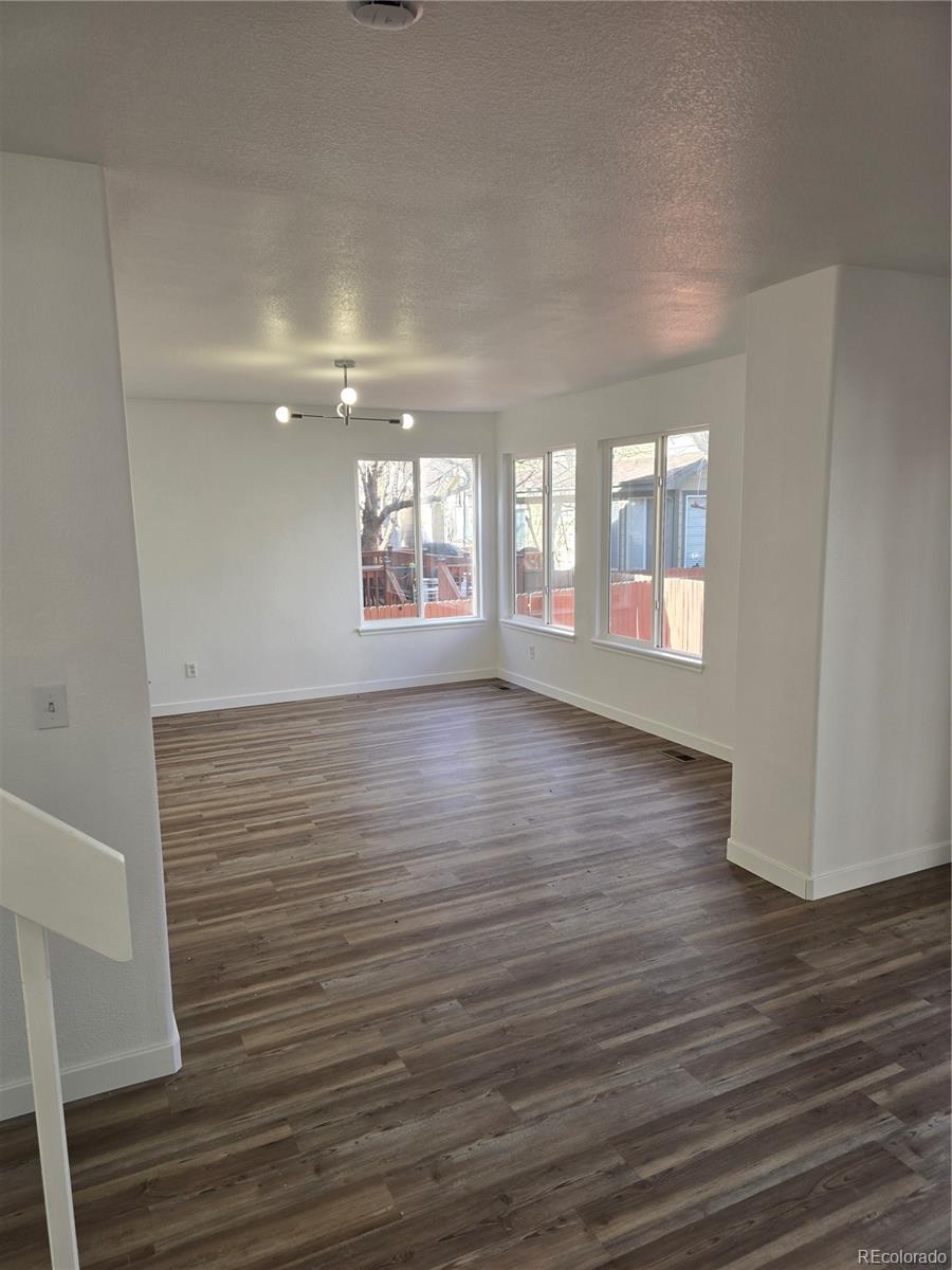 9253 E Arizona Place