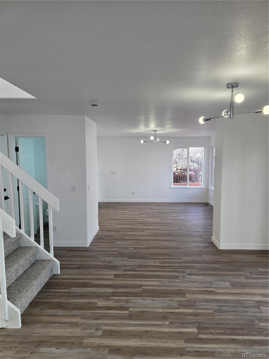 9253 E Arizona Place