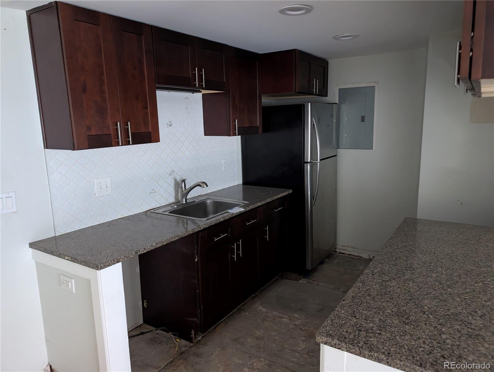 18103 E Kentucky Avenue 102