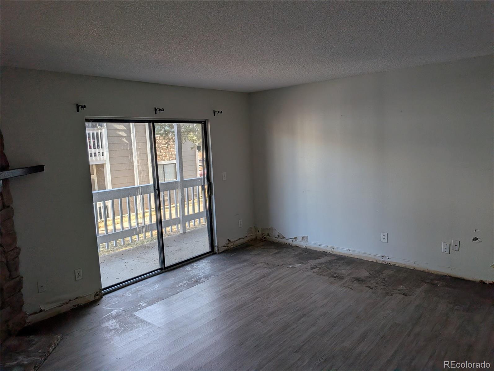 18103 E Kentucky Avenue 102