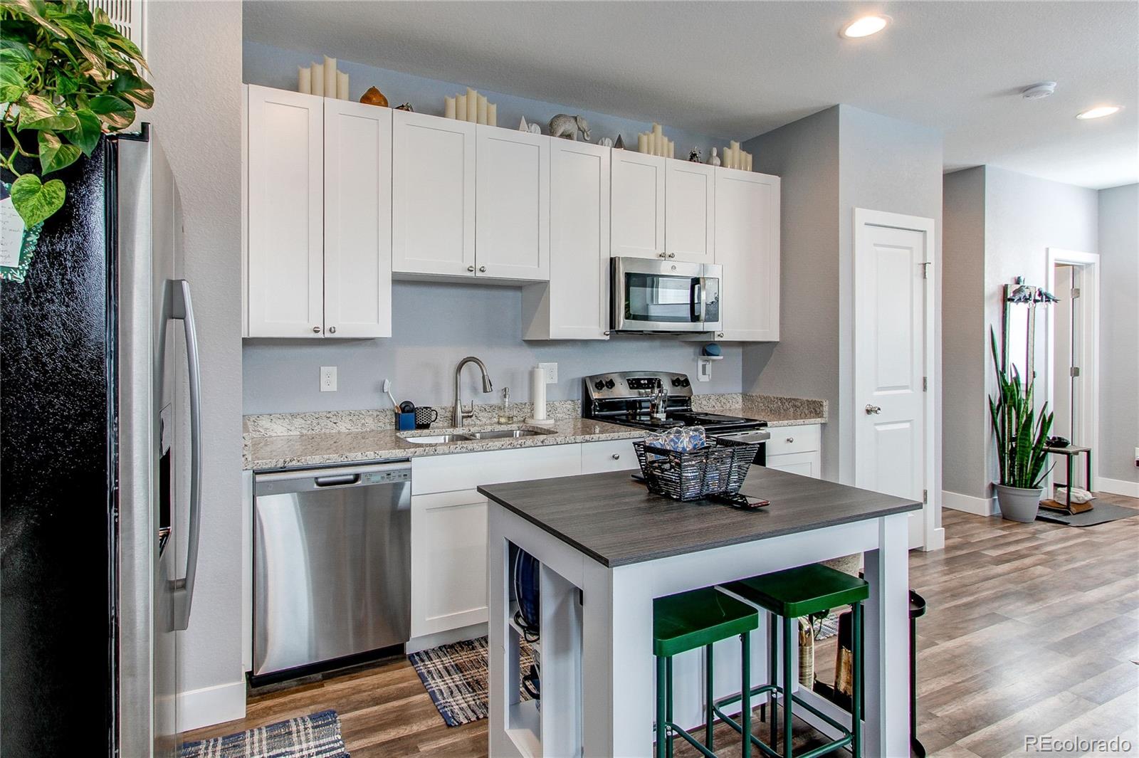 310 S 4 Court