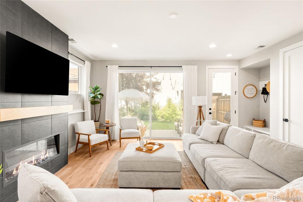 Photo of 4759 S Bannock Street, Englewood, CO 80110 (MLS # 8930269)