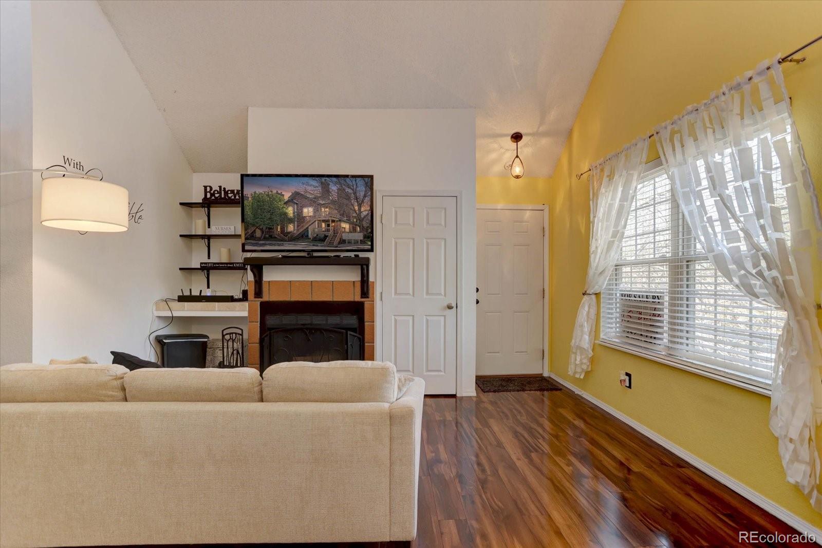 4943 S Carson Street 209