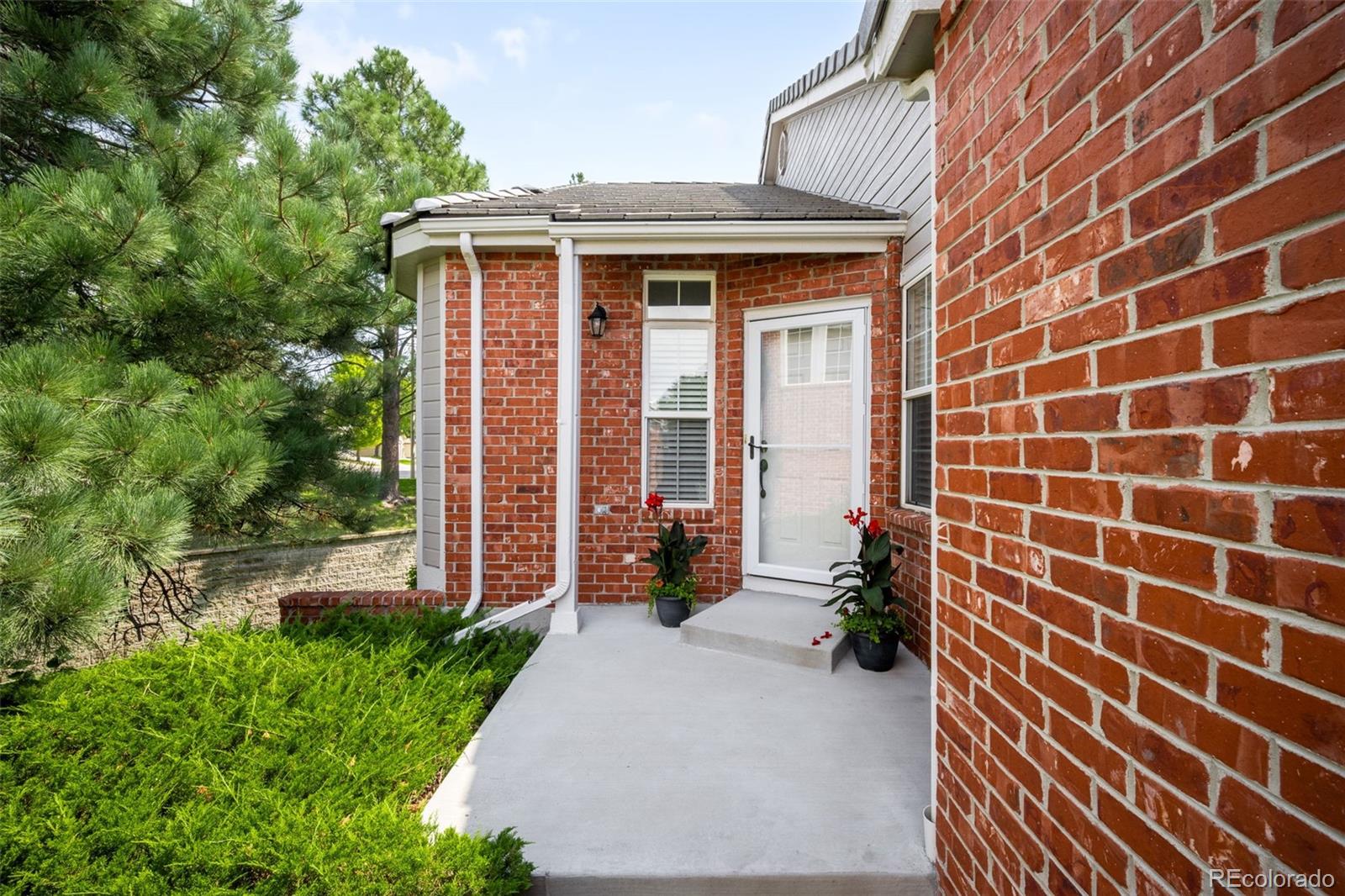 9493 Southern Hills Circle