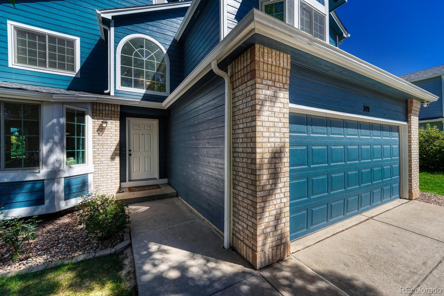749 Redwood Court