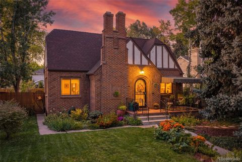 Photo of 2315 Jasmine Street, Denver, CO 80207 (MLS # 2715748)
