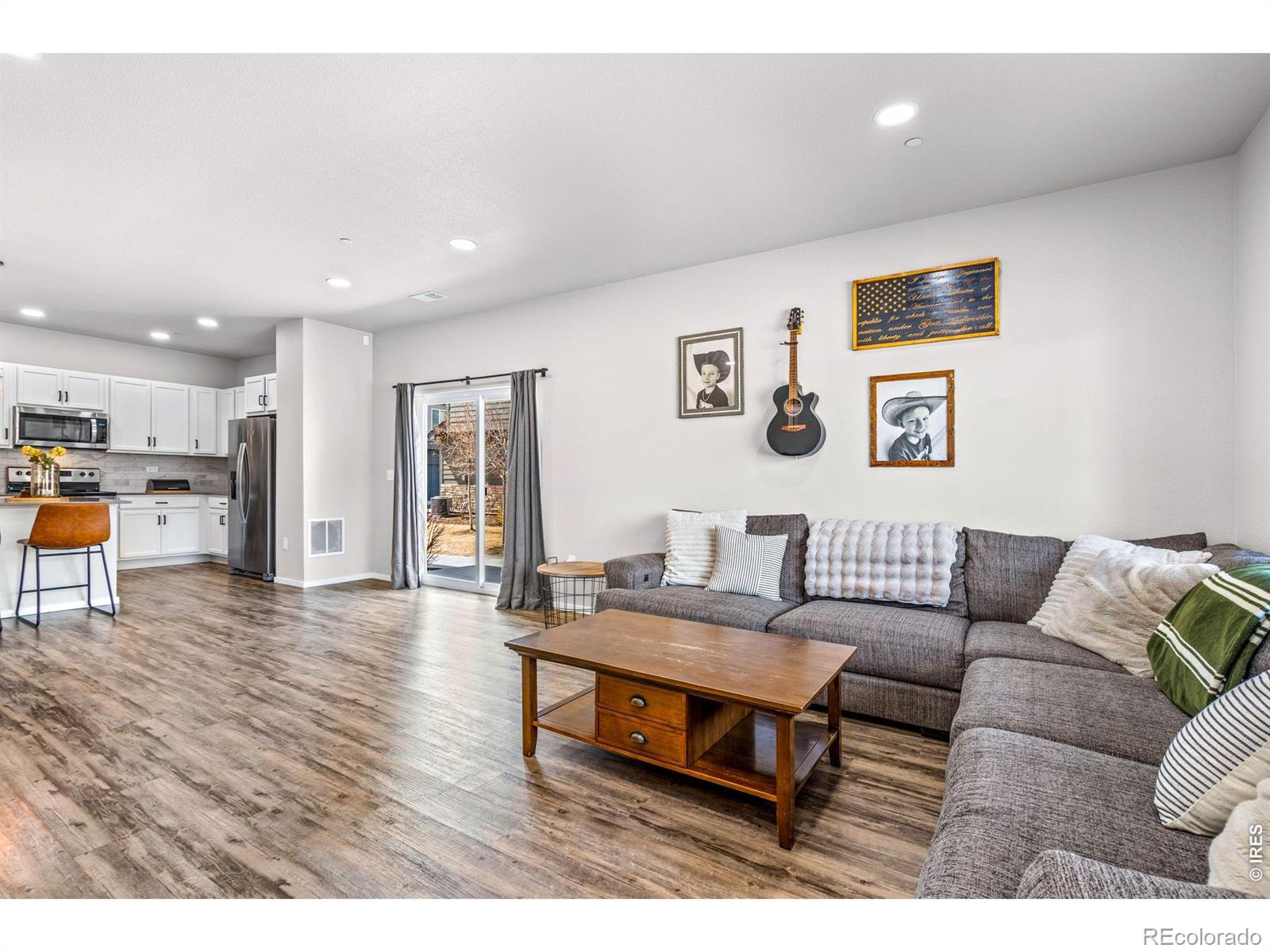 6609 4th Street Road