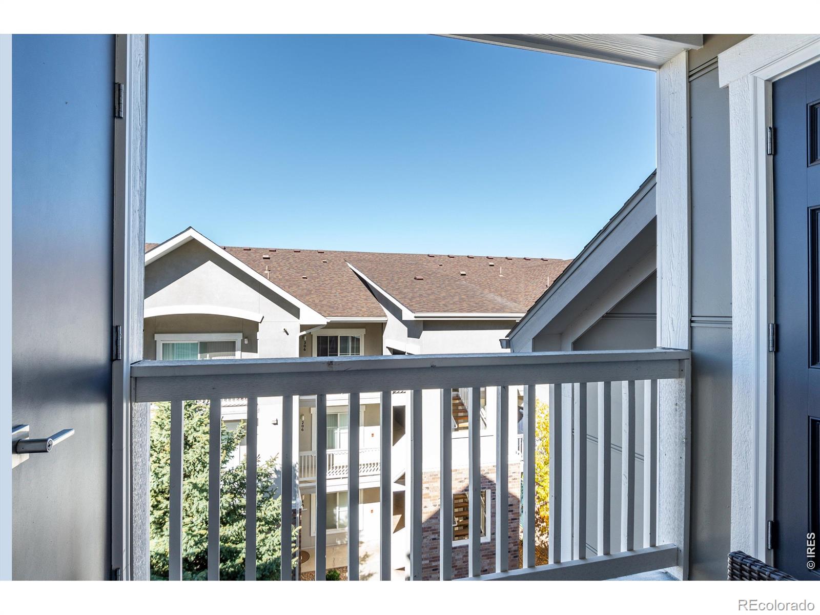 1861 S Dunkirk Street 307