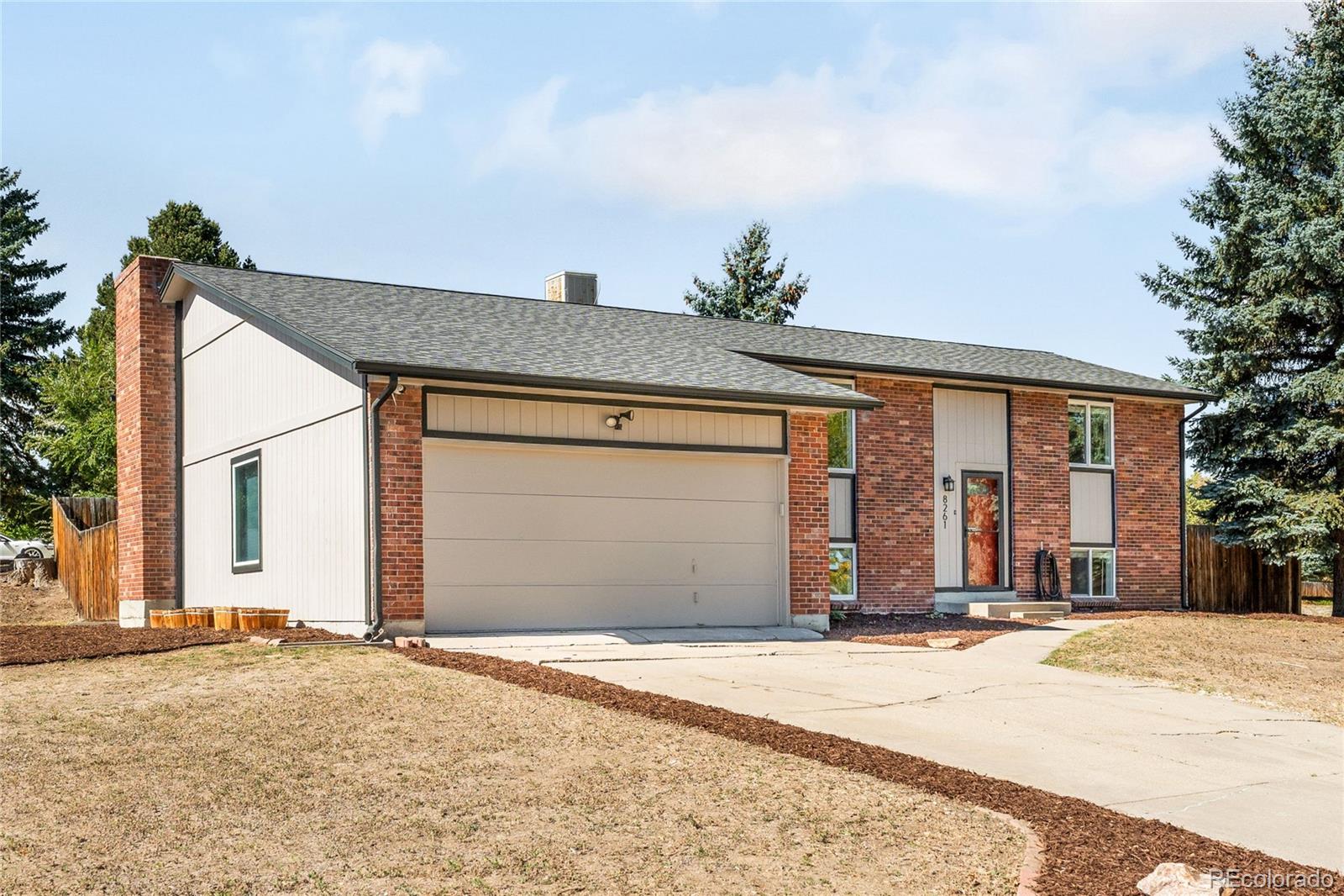 8261 W Pomona Drive