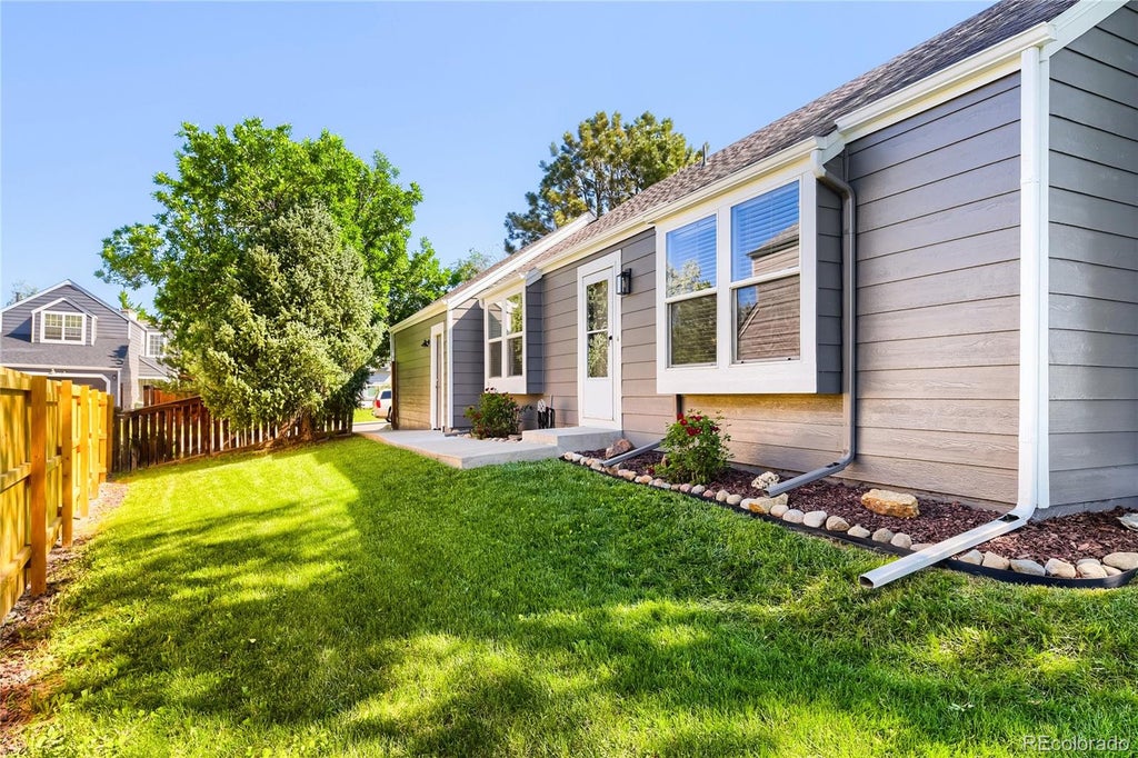 Photo of 9876 W Friend Place, Littleton, CO 80128 (MLS # 1757929)