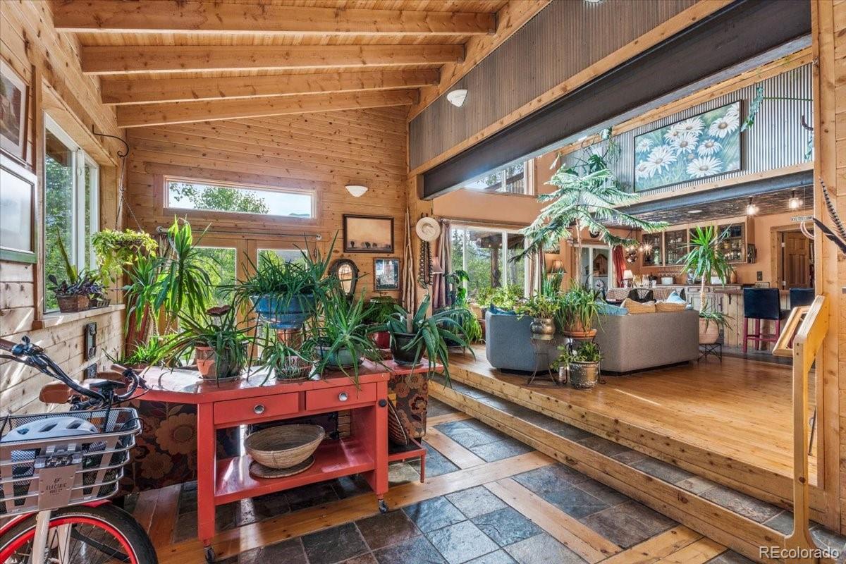 1051 Mesa Drive