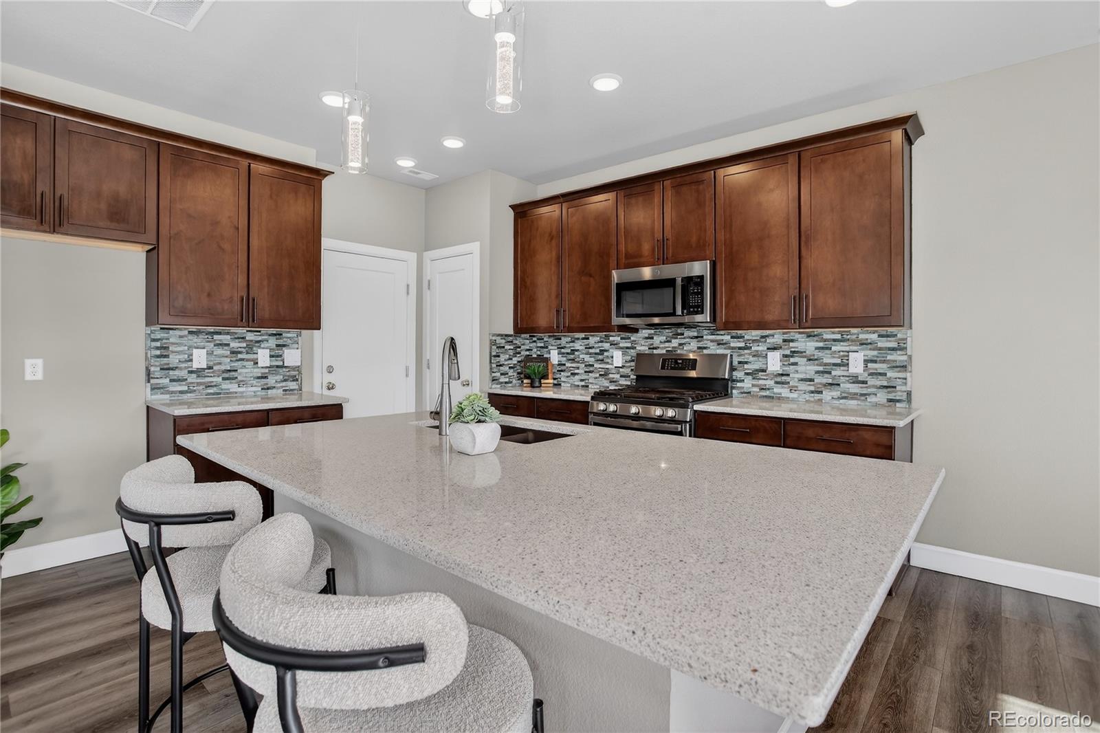 1891 Peak Prairie Lane