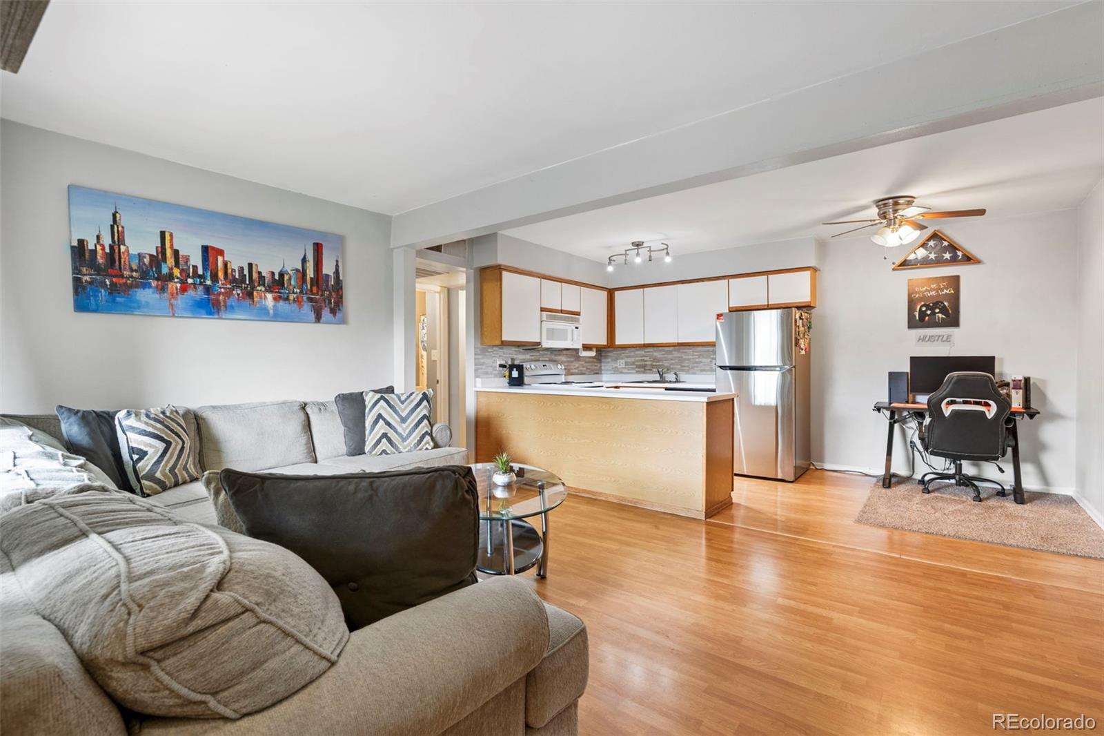 3663 S Sheridan Boulevard O15