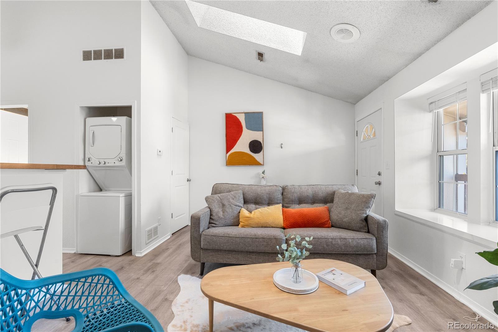 3050 W 107th Place E