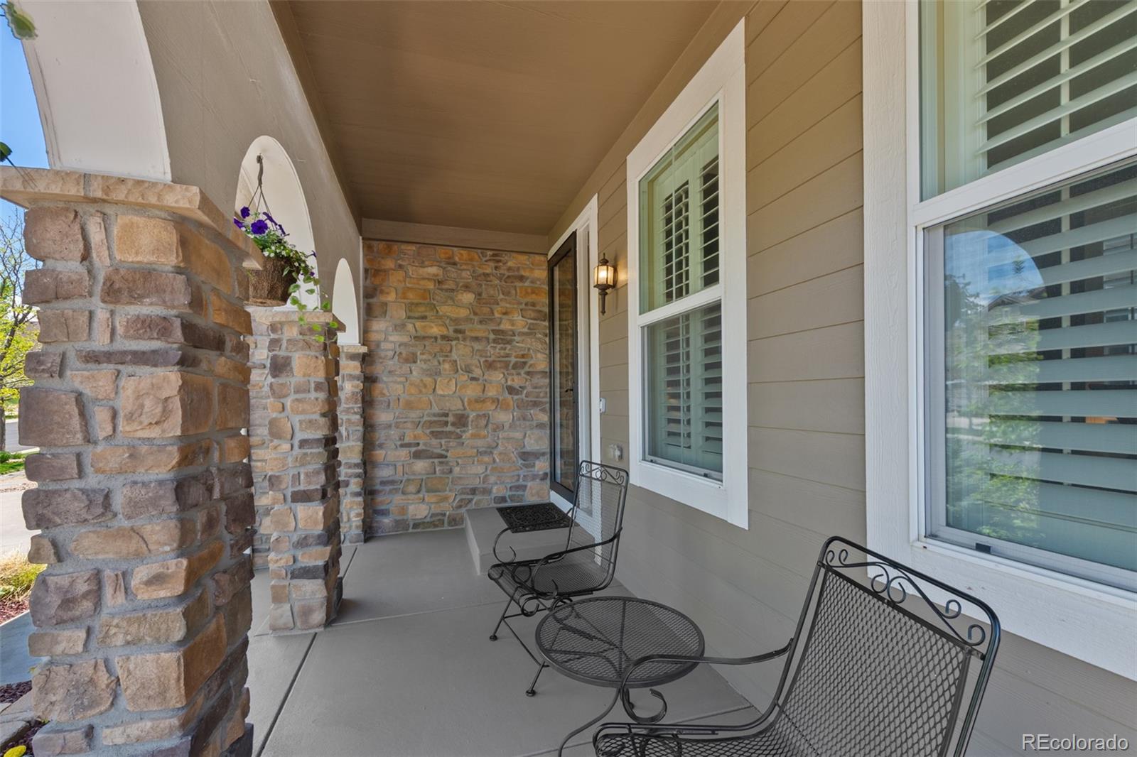 12015 Blackwell Way