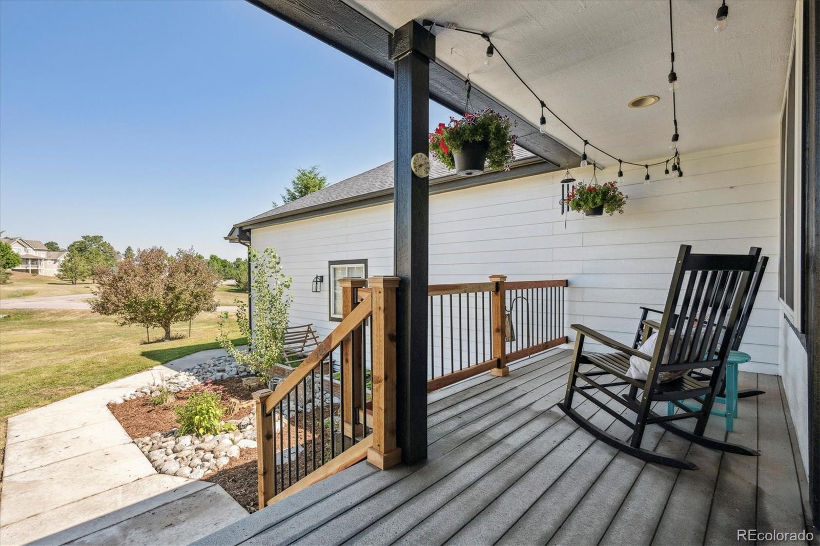 3364 Meadowlark Court